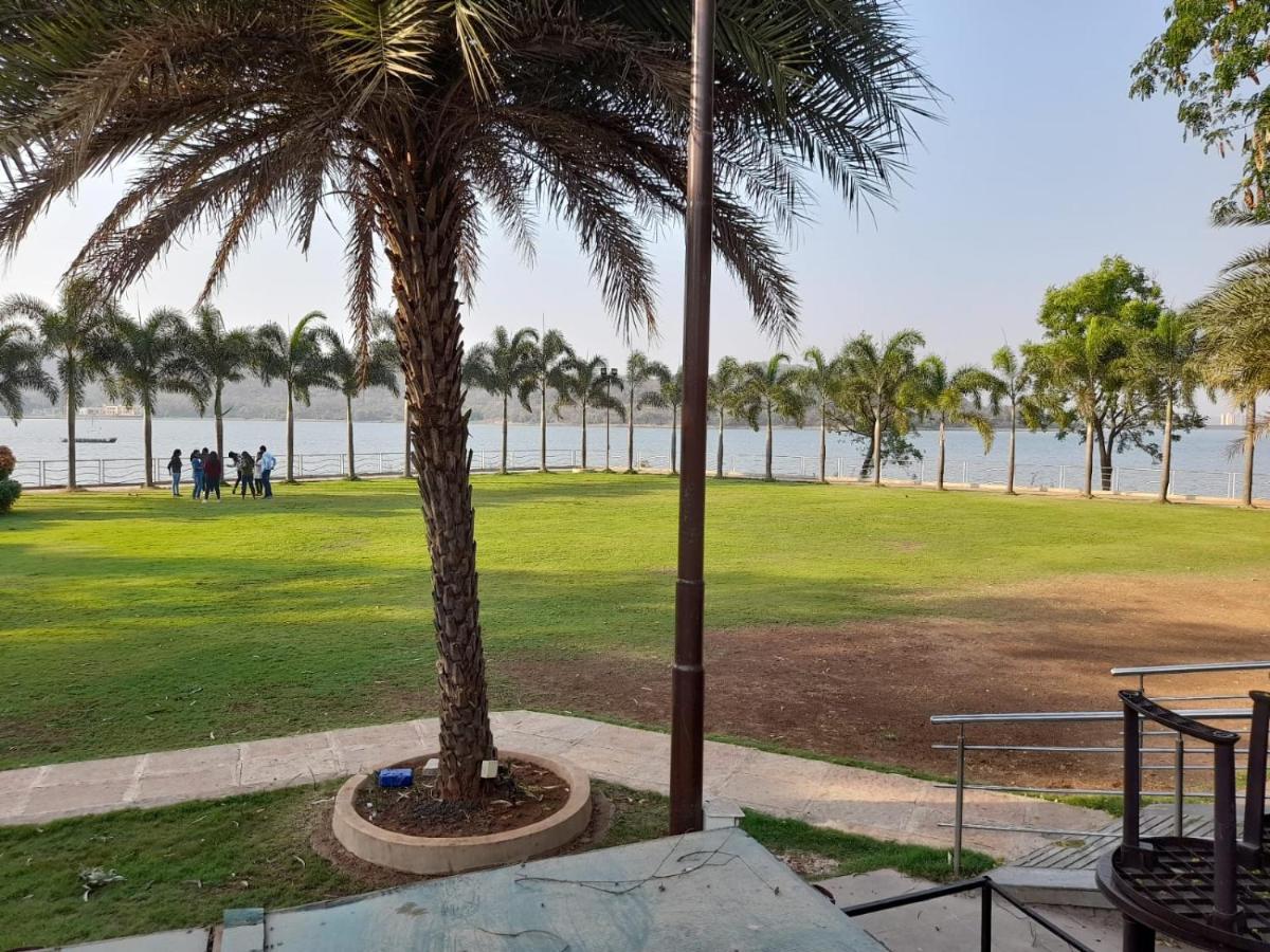 Aquarius Resort Gorhe Khurd Exterior foto
