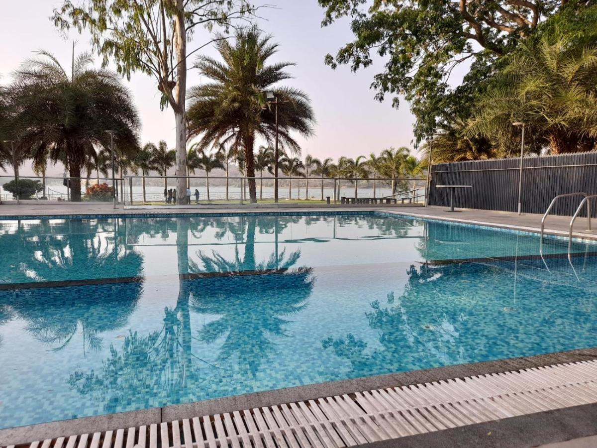 Aquarius Resort Gorhe Khurd Exterior foto