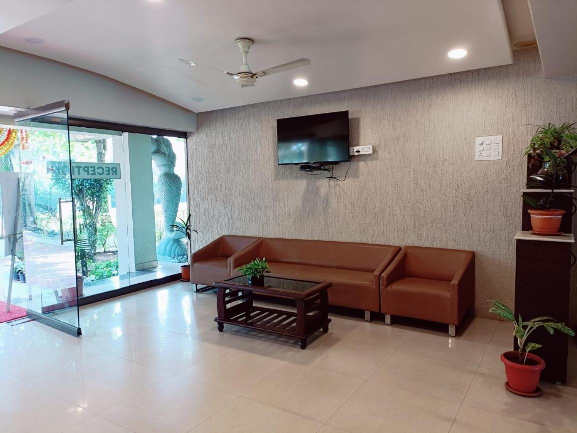 Aquarius Resort Gorhe Khurd Exterior foto